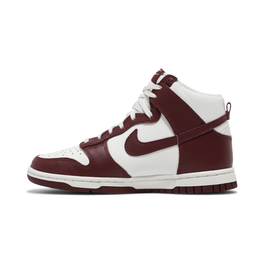 Nike Dunk High Team Red
