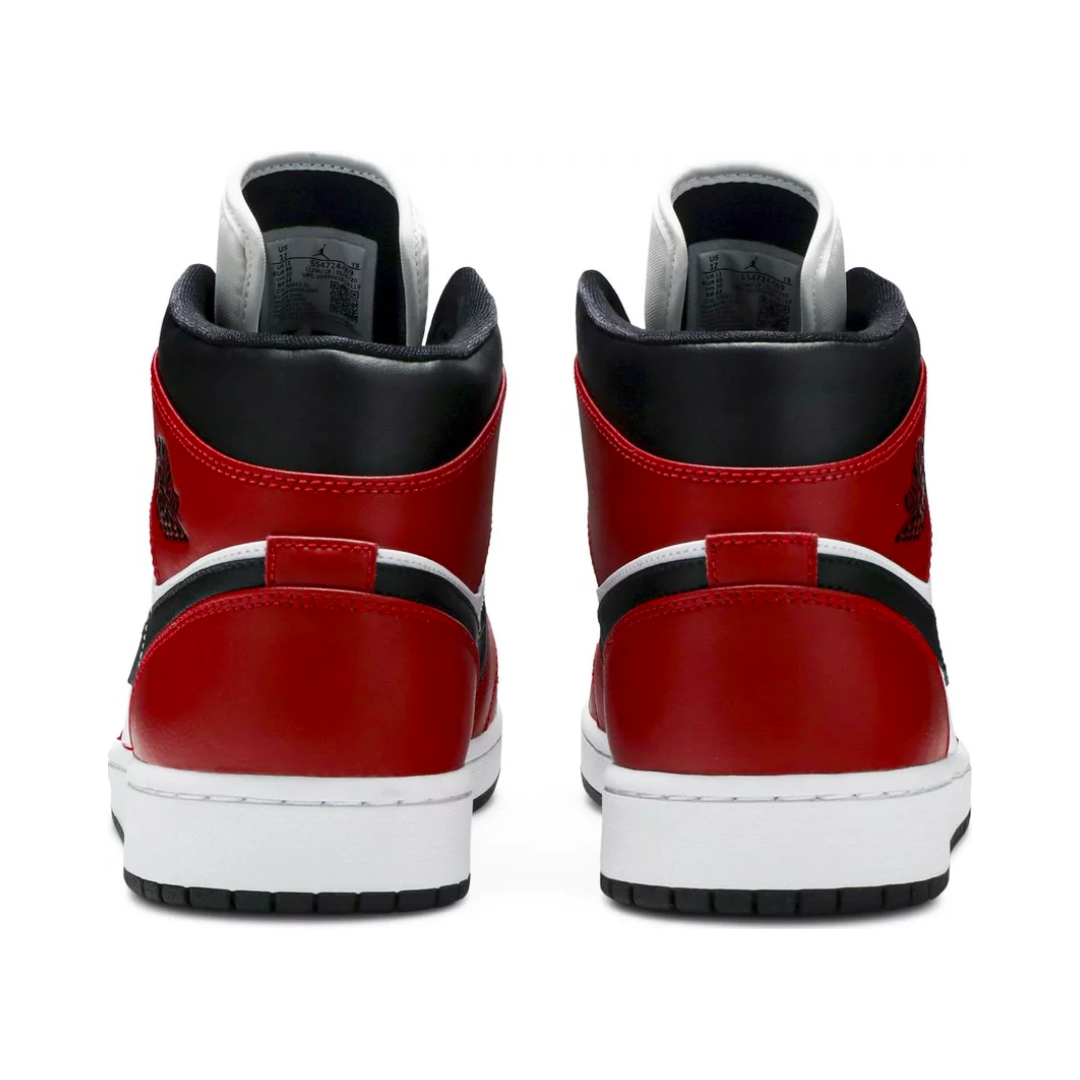 Air Jordan 1 Mid 'Chicago Black Toe'