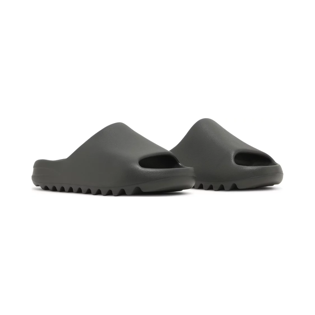 Yeezy Slide ' Dark Onyx '