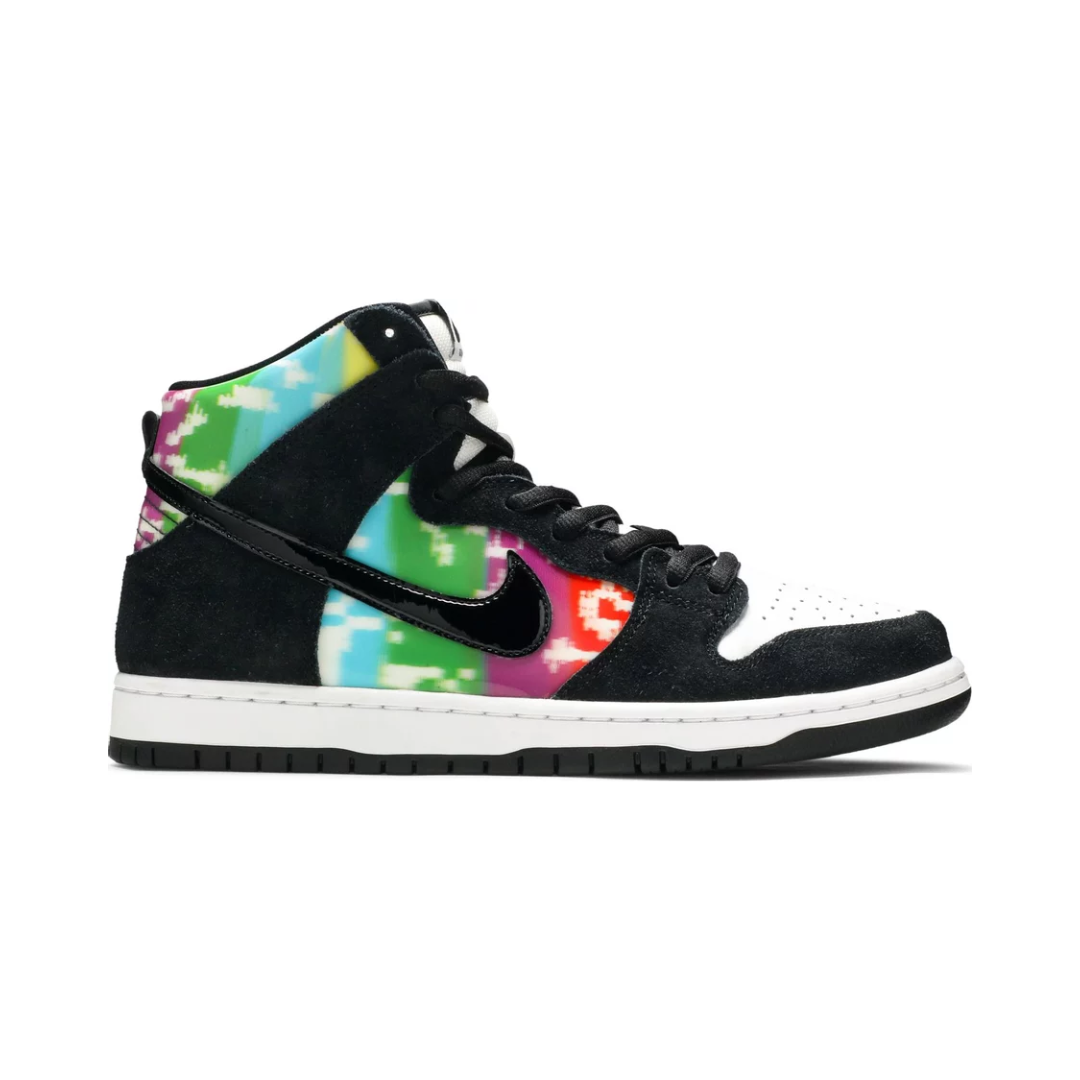 Nike Dunk High SB TV Signal