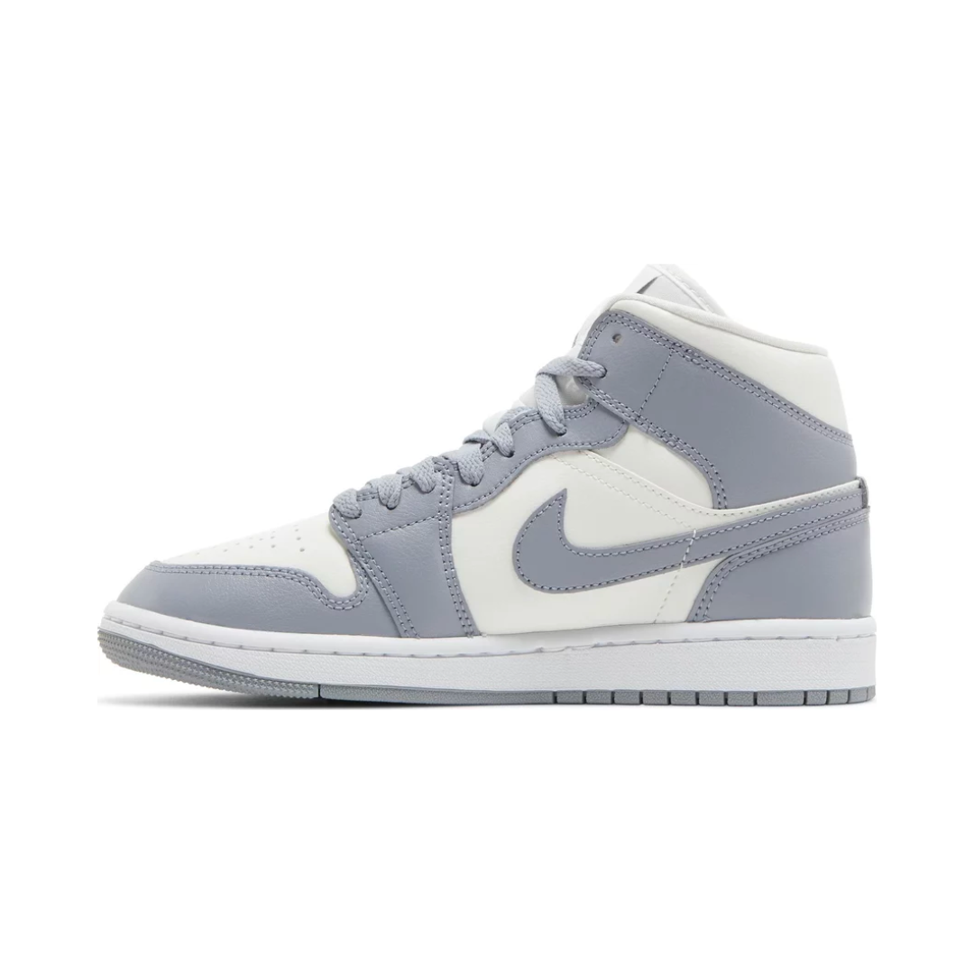 Air Jordan 1 Mid 'Stealth'