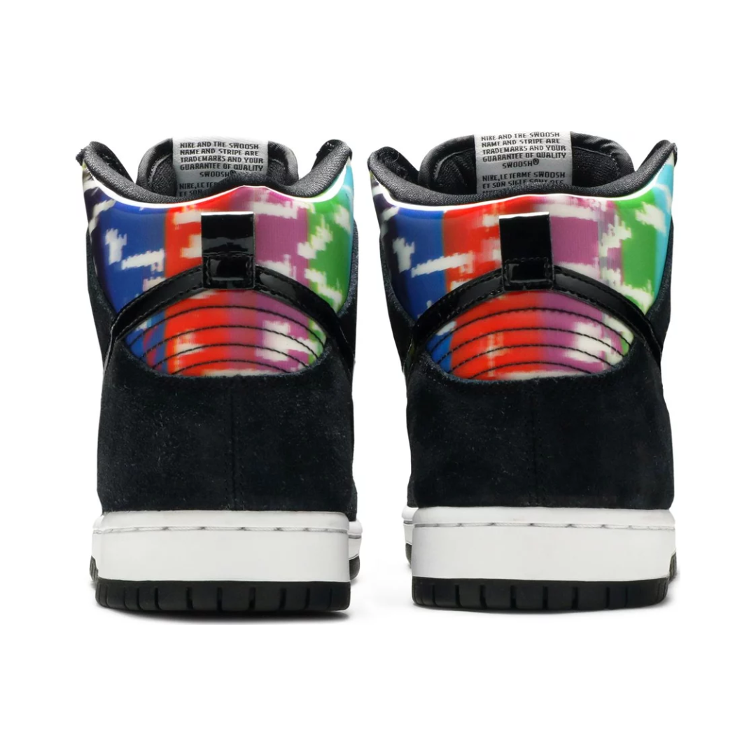 Nike Dunk High SB TV Signal