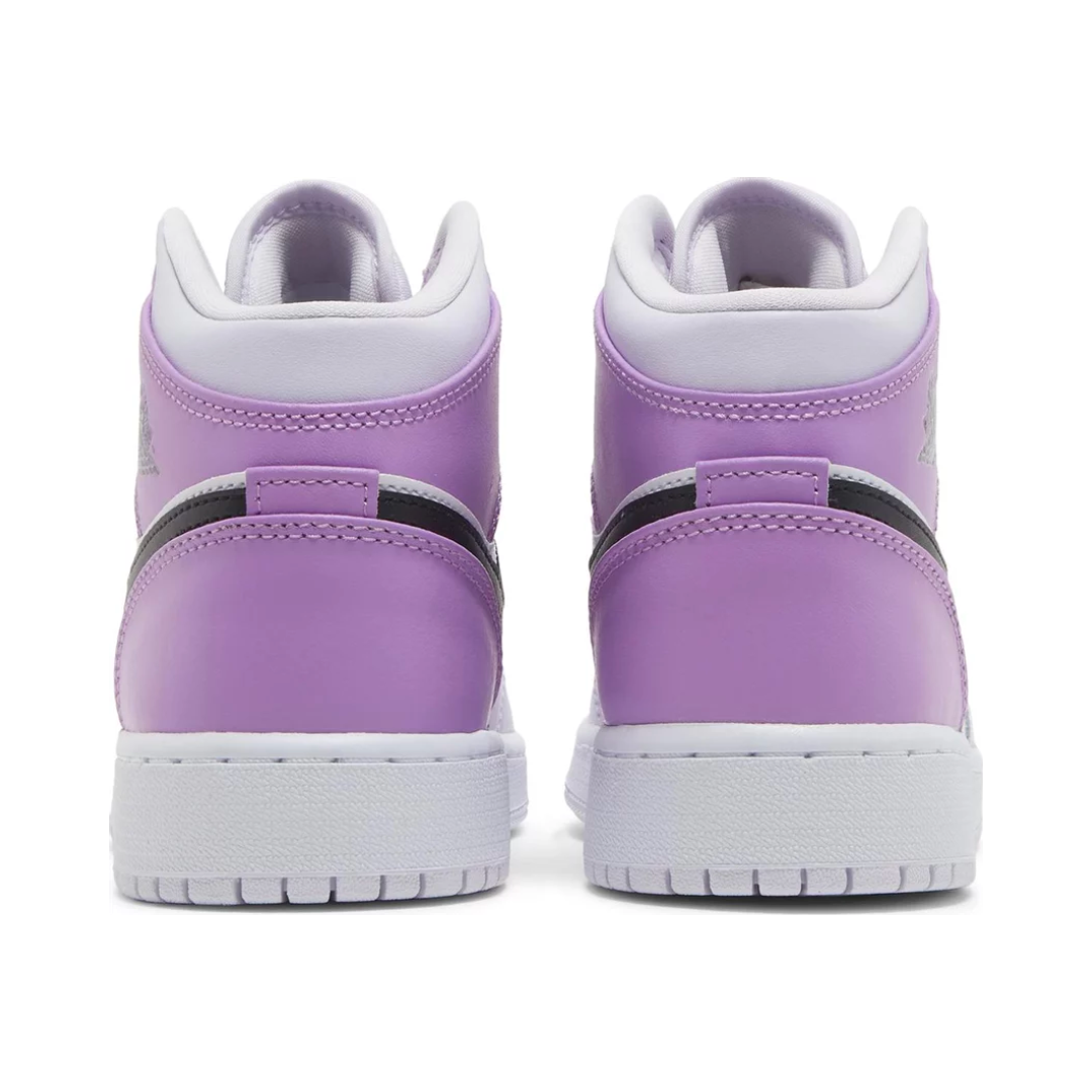 Air Jordan 1 Mid 'Barely Grape'