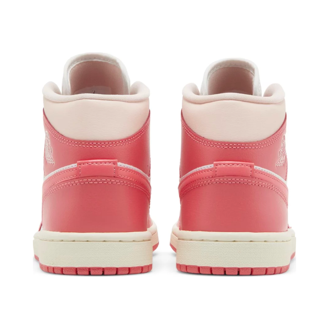 Air Jordan 1 Mid 'Strawberries and Cream'